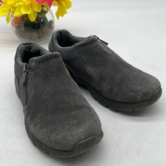 Lands' End Gray Suede Loafer Women's Size 6.5. MCL3396F - Picture 1 of 8